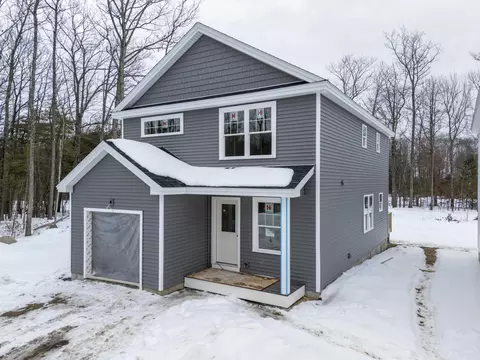 5 Blaine St #110, Saco, ME 04072