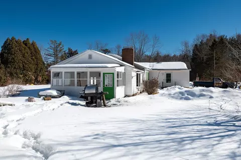12 Puffin Ln, North Berwick, ME 03906