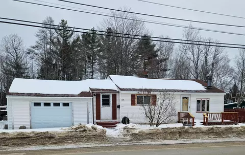 255 Bates St, Millinocket, ME 04462