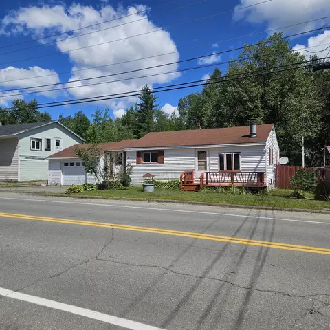 255 Bates St, Millinocket, ME 04462