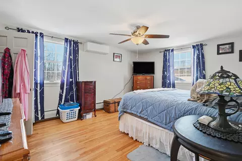 Bedroom - 34 Windsor Ave, Augusta, ME 04330 photo 4 of 5