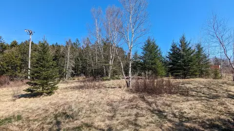 11 Barton Street, Eastport, ME 04631