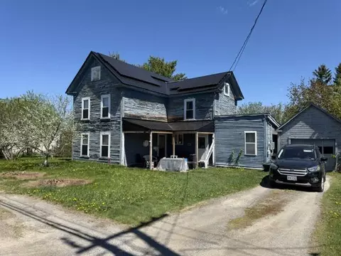 35 Fort Hill St, Fort Fairfield, ME 04742