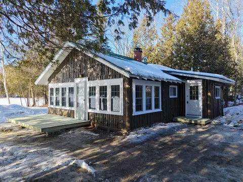 52 E Conroy Lake Rd, Monticello, ME 04760