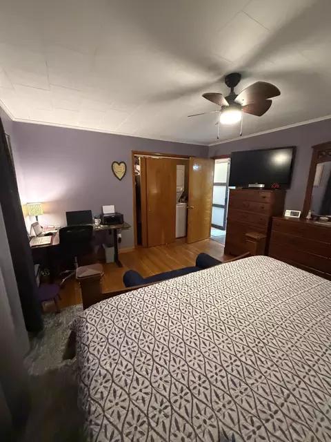 Bedroom - 44 New York St, Millinocket, ME 04462 photo 2 of 3