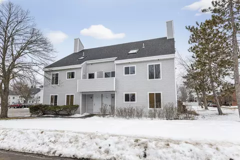 18 Ocean St #104, South Portland, ME 04106