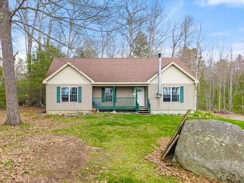 2 Hornbeam Rd, Dedham, ME 04429