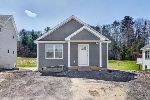 19 Feldspar Ln #10, Cumberland, ME 04021