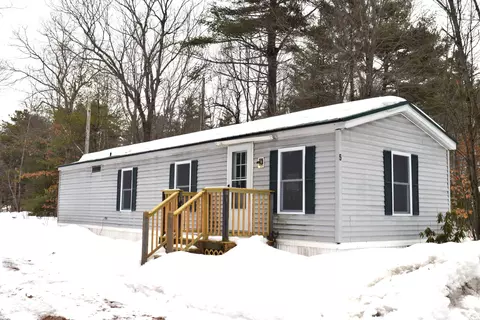 500 Ossipee Trl W, Standish, ME 04084