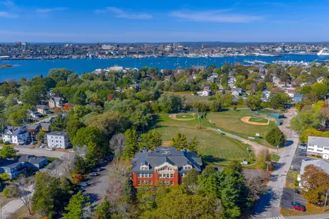 245 Broadway #202, South Portland, ME 04106