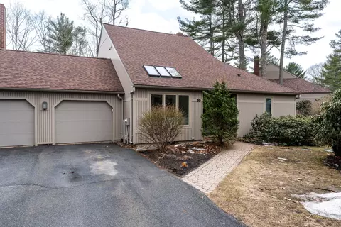 39 Wildwood Dr #39, Cape Elizabeth, ME 04107