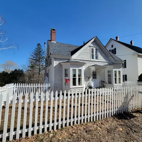 900 Main St, Calais, ME 04619