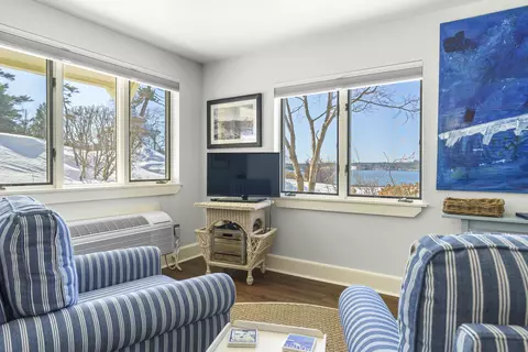 304 Eddy Rd #202, Edgecomb, ME 04556