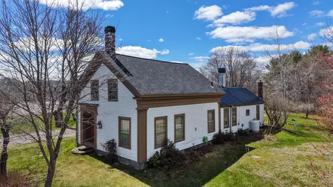845 River Rd, Orrington, ME 04474