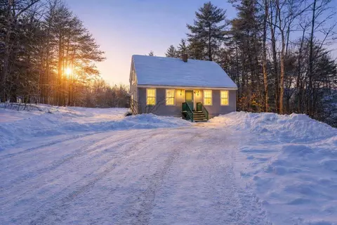 374 New Dam Rd, Waterboro, ME 04061