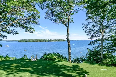 View/Area - 70 Maquoit Dr, Freeport, ME 04032 photo 4 of 7