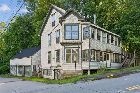 350 Main St, Warren, ME 04864