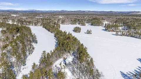 271 Red Gate Ln, Acton, ME 04001