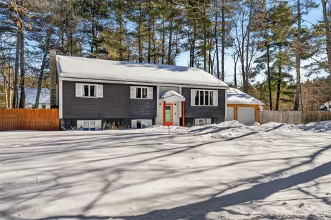 28 Hanna Dr, Waterboro, ME 04030