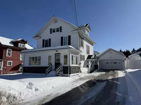 136 Fraser Ave, Madawaska, ME 04756