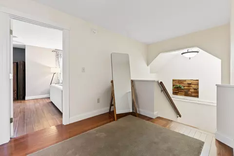 Entry Way - 22 Adams Ln, Ogunquit, ME 03907 photo 9 of 10