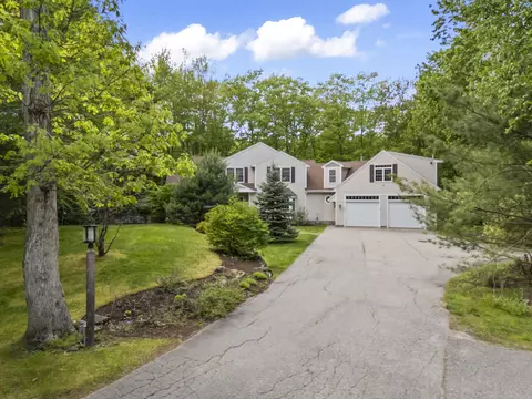 Exterior - 22 Adams Ln, Ogunquit, ME 03907 photo 7 of 7