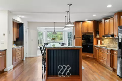 Kitchen - 22 Adams Ln, Ogunquit, ME 03907 photo 4 of 6