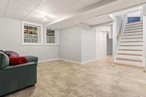 Living - 22 Adams Ln, Ogunquit, ME 03907 photo 5 of 5
