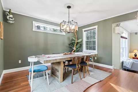 Dining - 22 Adams Ln, Ogunquit, ME 03907 photo 1 of 3