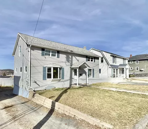 362 Saint Thomas St, Madawaska, ME 04756