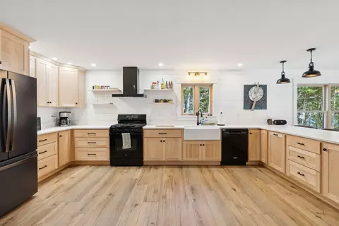 Kitchen - 90 Macomber Rd, Readfield, ME 04355 photo 2 of 6