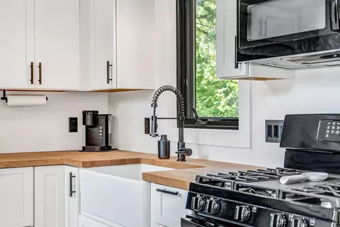 Kitchen - 39 Pratt Ln, Danforth, ME 04424 photo 3 of 3