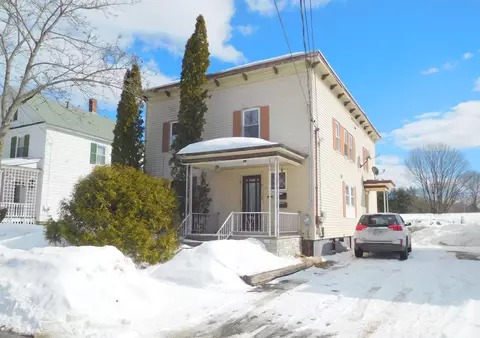 85 Androscoggin Ave, Lewiston, ME 04240