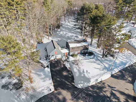 5 Heidi St, Sanford, ME 04083