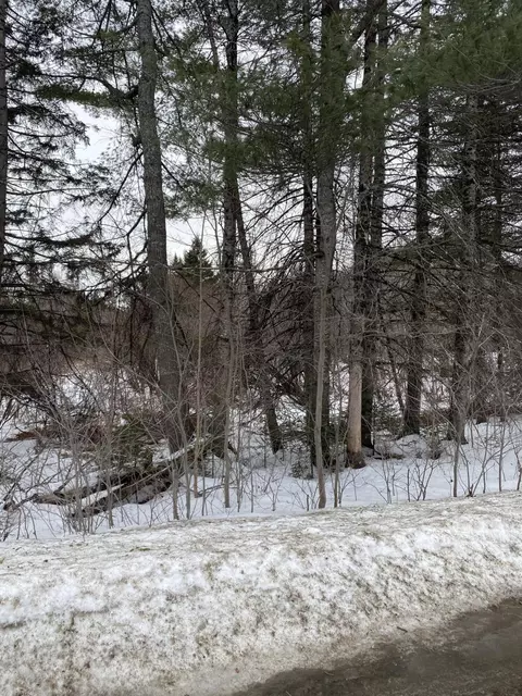 670 Canaan Rd, Pittsfield, ME 04967