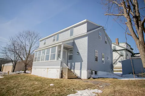 166 York St, Bangor, ME 04401