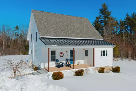 153 Mckenney Rd, Saco, ME 04072