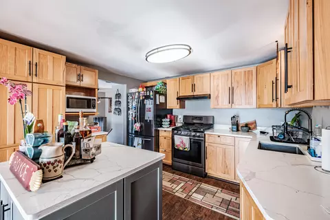 Kitchen - 32 Leander Harmon Rd, Harrison, ME 04040 photo 2 of 5