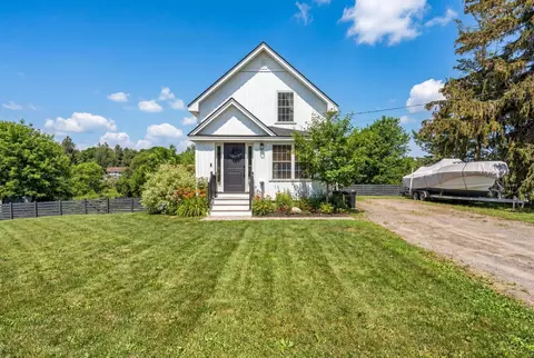32 Northern Ave, Hampden, ME 04444