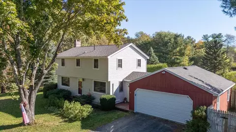 11 Sunnyfield Ln, Warren, ME 04864