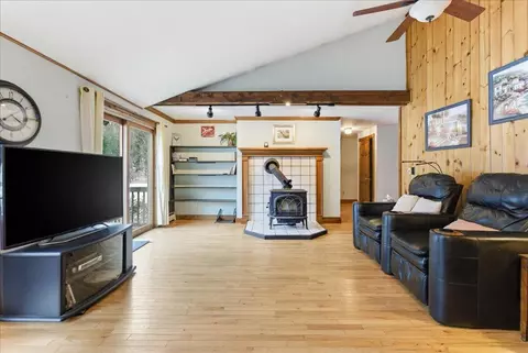 Living - 376 Main St, Wayne, ME 04284 photo 3 of 4