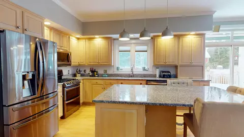 Kitchen - 25 Deer Hill Ln, Hampden, ME 04444 photo 6 of 6