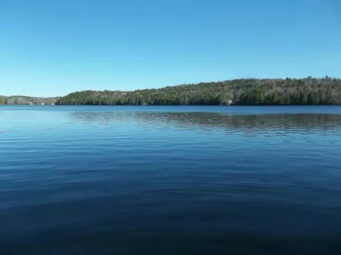 180 Bear Cove Rd, Baileyville, ME 04694