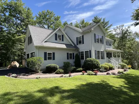 13 Sheffield Ave, Lewiston, ME 04240