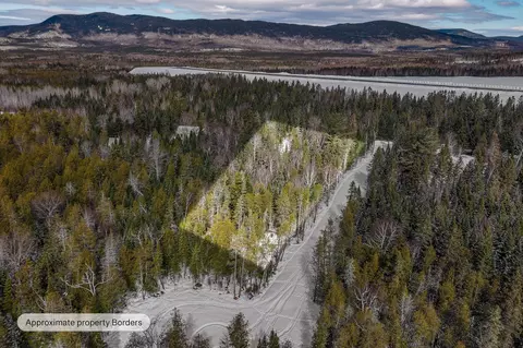 27-12 Winter Rd, Rangeley, ME 04970