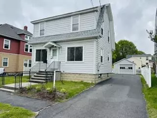 15 Rudman Rd, Portland, ME 04102