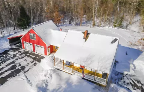 104 Melissa Dr, West Gardiner, ME 04345