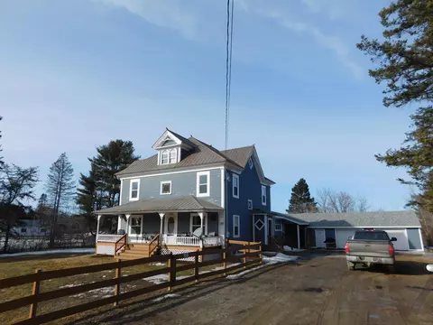 2800 Lee Rd, Lee, ME 04455