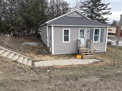 119 Cool St, Waterville, ME 04901