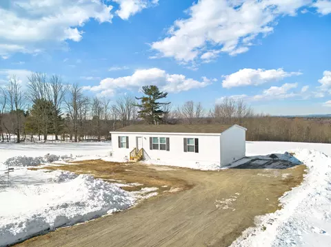 573 Pleasant View Ridge Rd, China, ME 04358